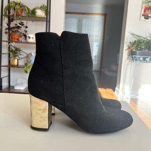 Gold heeled boot